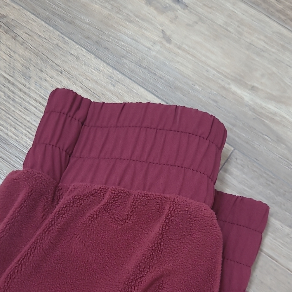 Zyia Active Size XL Maroon Fleece High Rise Athleisure Pants Pockets - Picture 2 of 5